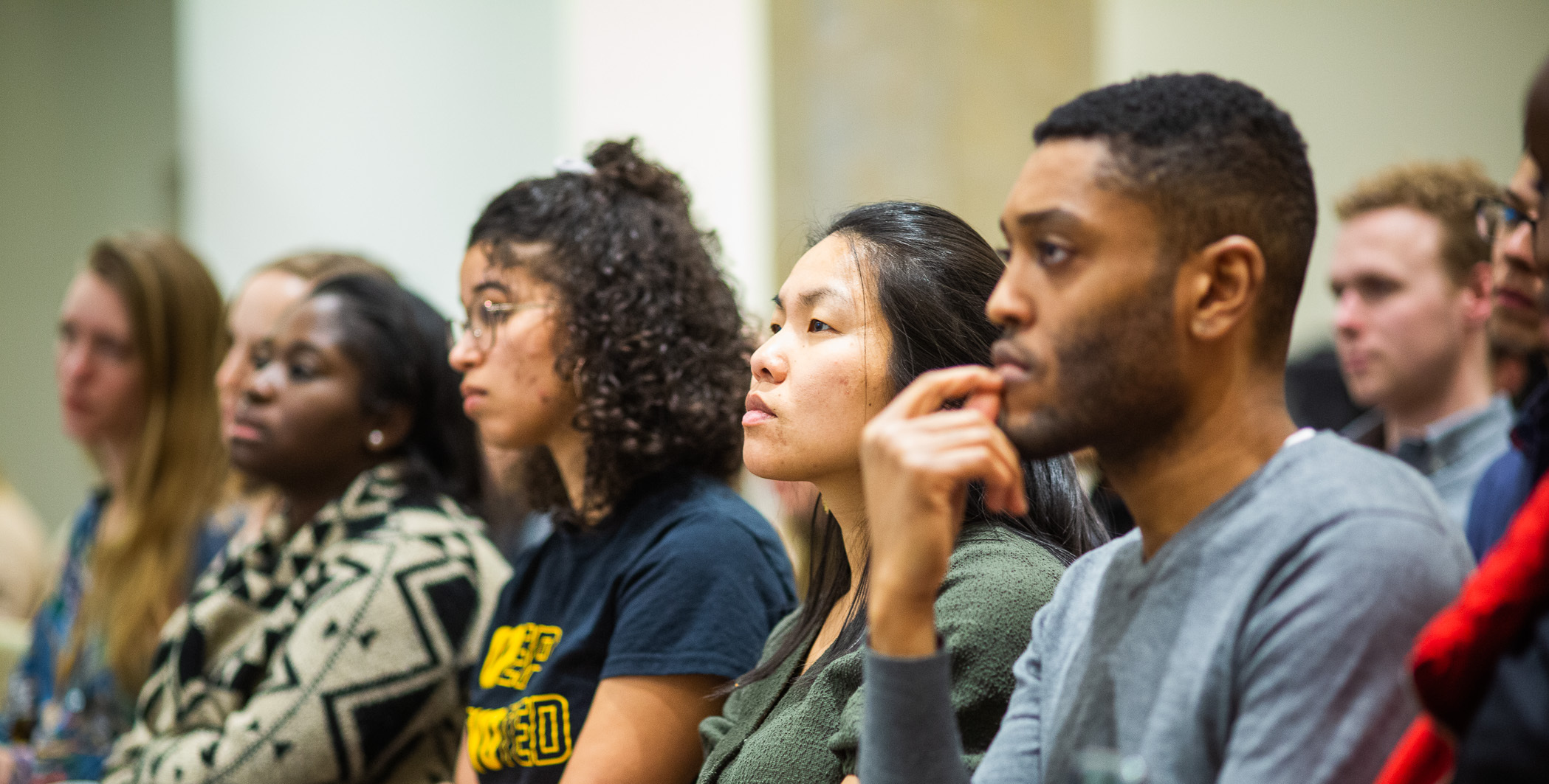 AP vs IB: Choosing the Right Program for Your Teen’s Future