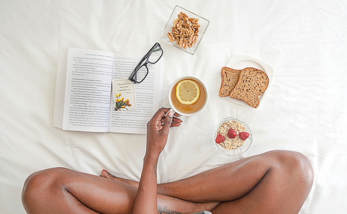 Build Your Best Life: The Ultimate Guide to Creating a Self-Care Routine That Sticks